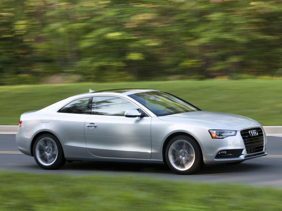  Audi A5 Coupe 2.0T 2012 года  (NA) (фото 48 из 52)